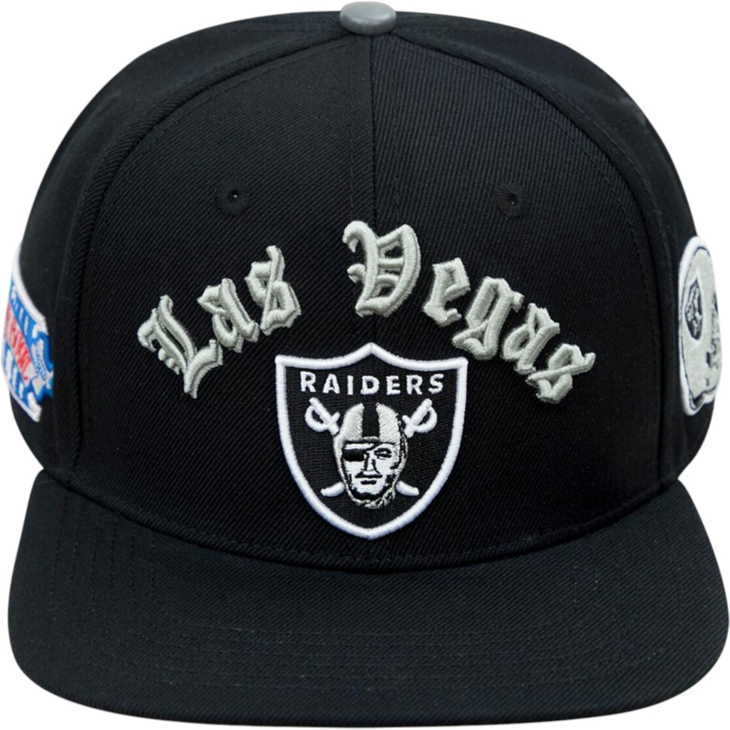 Las Vegas Raiders Old English Snapback In Black