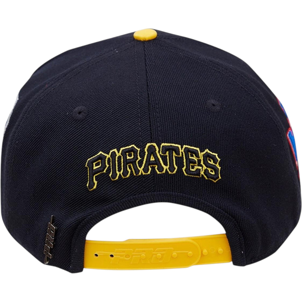 Pittsburgh Pirates Old English Snapback Hat In Black