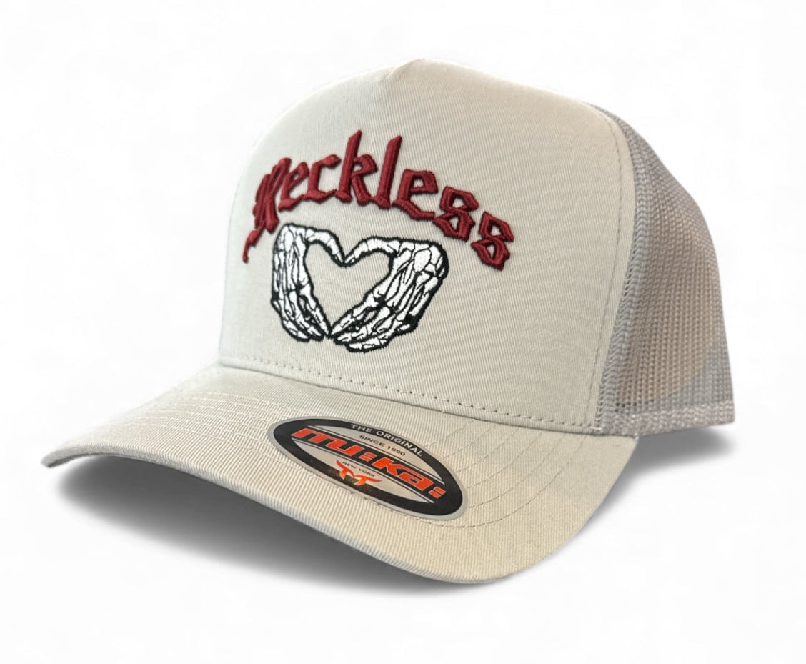 Trucker Hat Reckless in Light Grey