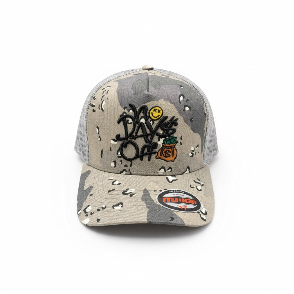 Trucker Hat No Days Off in Gray Desert Camo