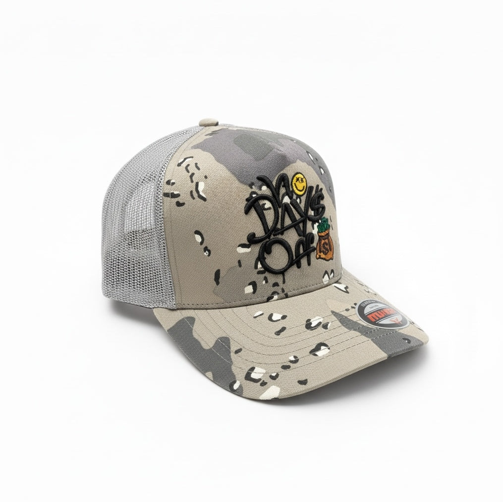 Trucker Hat No Days Off in Gray Desert Camo