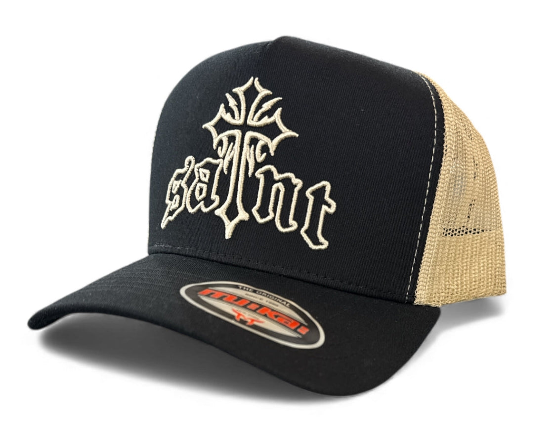 Trucker Hat Saint Cross in Black/Oat