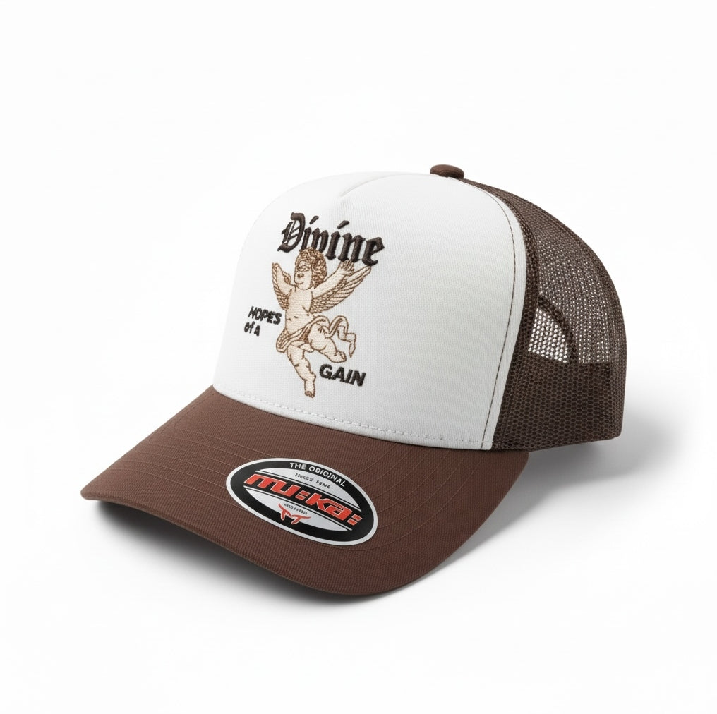 Trucker Hat Divine in White/Brown