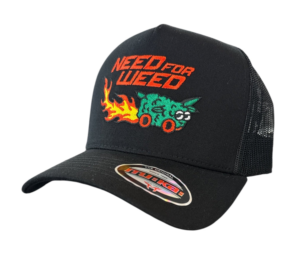 Trucker Hat Need For Weed in Black